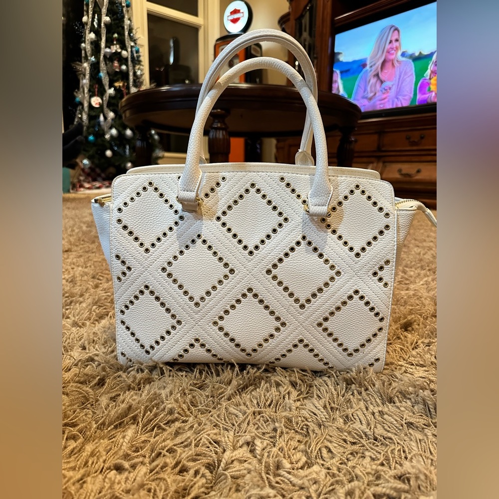 White Shoulder Bag